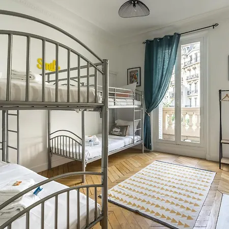 3br - 10p - Passy - Eiffel Tower * باريس